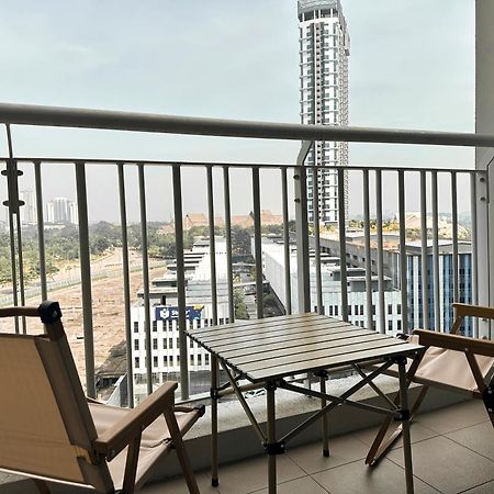 Teega Suites Puteriharbour By Wp Homestay Johor Bahru Exterior foto